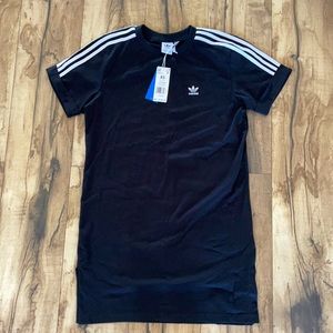 Adidas tee shirt dress (tags have been removed and worn once) like new!!